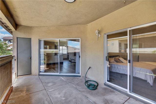 3250 Mystic Ridge Court, Las Vegas, NV 89129