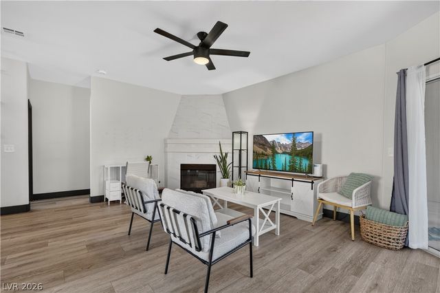 3250 Mystic Ridge Court, Las Vegas, NV 89129