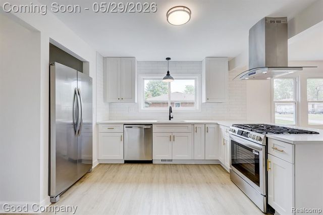 3357 Berkshire Avenue, Warren, MI 48091