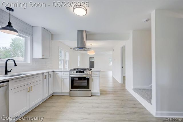 3357 Berkshire Avenue, Warren, MI 48091