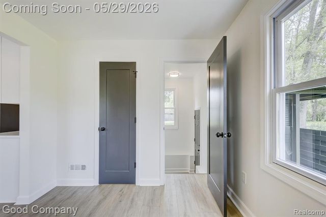 3357 Berkshire Avenue, Warren, MI 48091