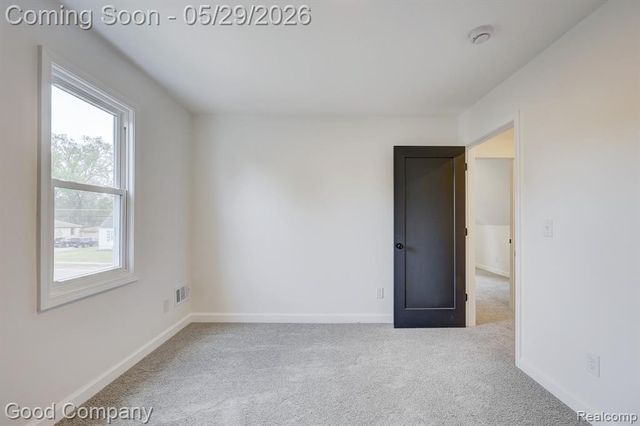 3357 Berkshire Avenue, Warren, MI 48091