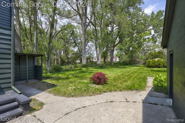3357 Berkshire Avenue, Warren, MI 48091