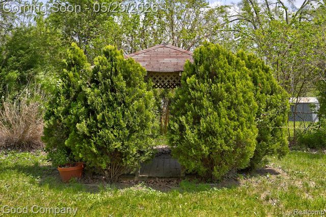 3357 Berkshire Avenue, Warren, MI 48091