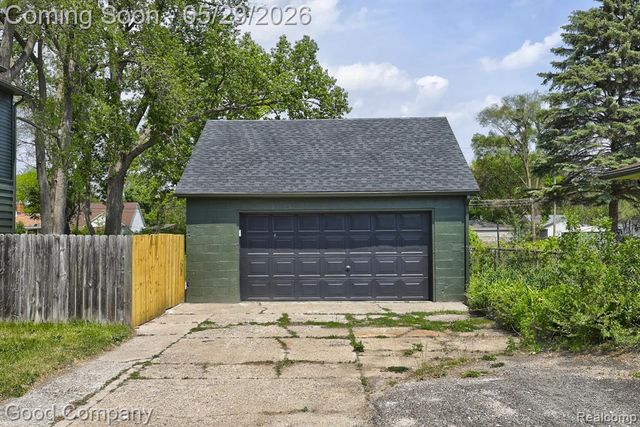 3357 Berkshire Avenue, Warren, MI 48091