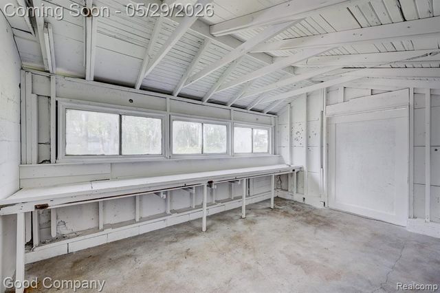 3357 Berkshire Avenue, Warren, MI 48091