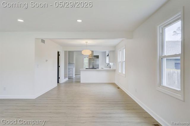 3357 Berkshire Avenue, Warren, MI 48091