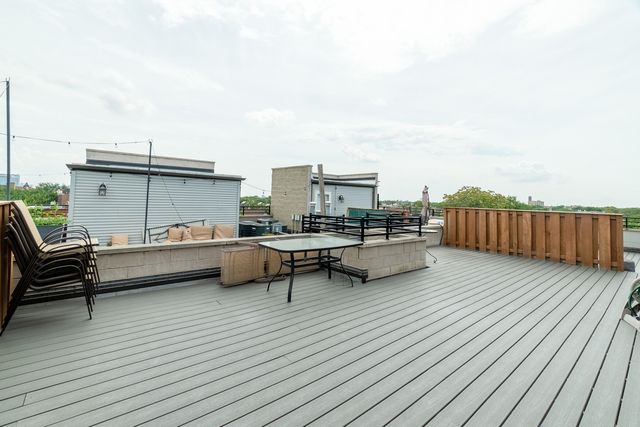 3416 N Sheffield Avenue 2, Chicago, IL 60657