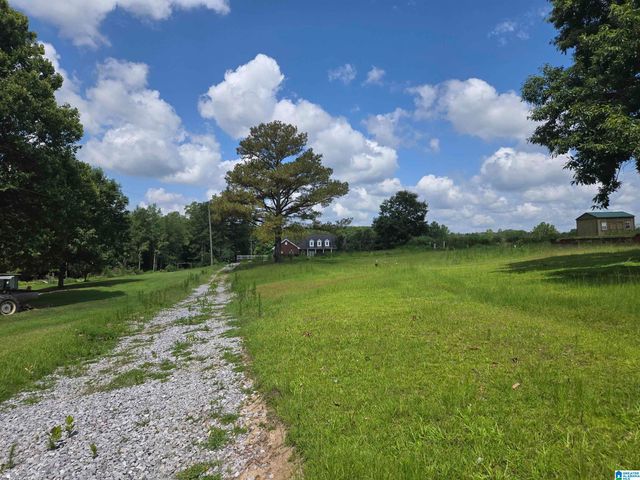 550 COUNTY ROAD 626, Thorsby, AL 35171