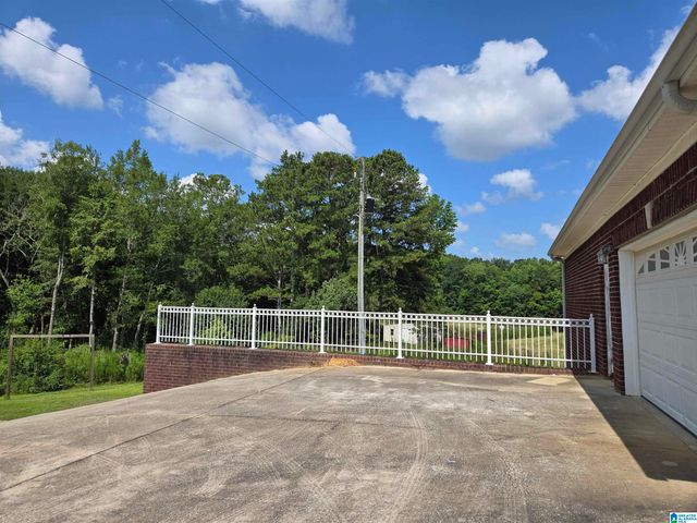 550 COUNTY ROAD 626, Thorsby, AL 35171