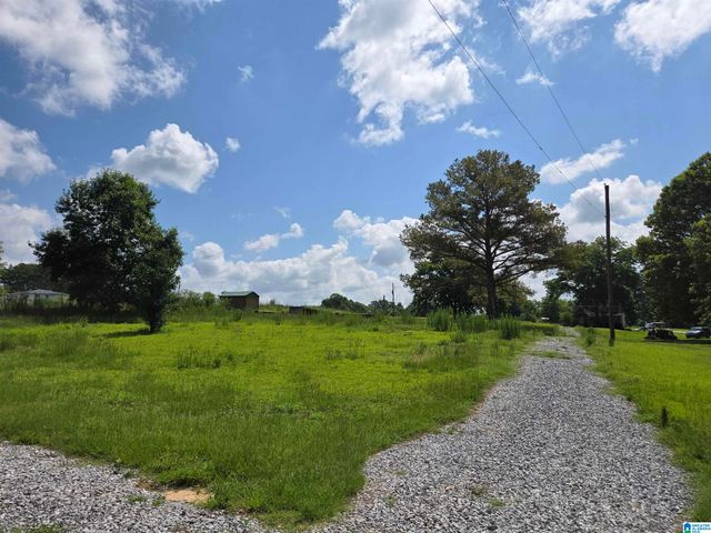 550 COUNTY ROAD 626, Thorsby, AL 35171