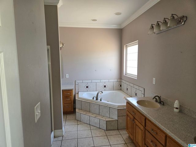 550 COUNTY ROAD 626, Thorsby, AL 35171