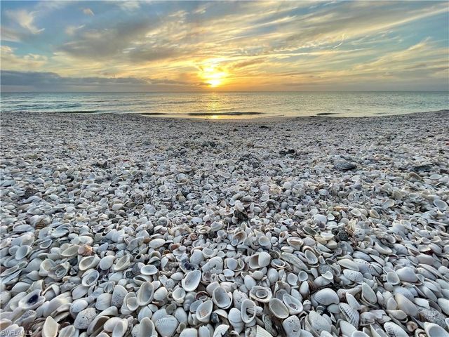 26300 Hickory BLVD # 1005, Bonita Springs, FL 34134