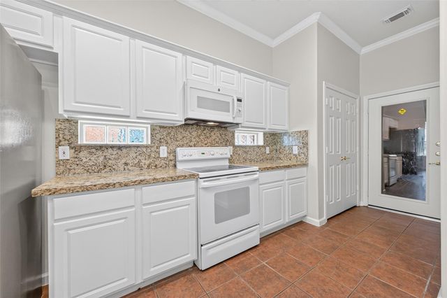47 Presidio Road, Montgomery, TX 77356