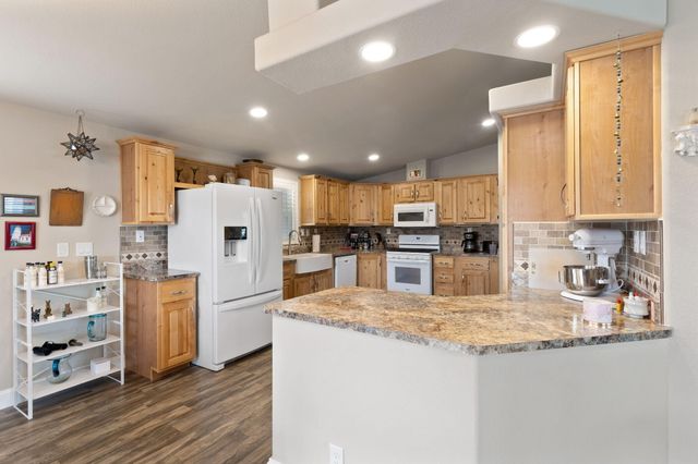 291 Kingsley Drive, Grants Pass, OR 97526