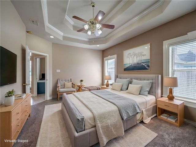 6825 King George Pl, Corpus Christi, TX 78414