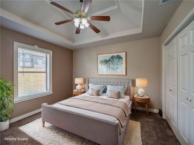 6825 King George Pl, Corpus Christi, TX 78414