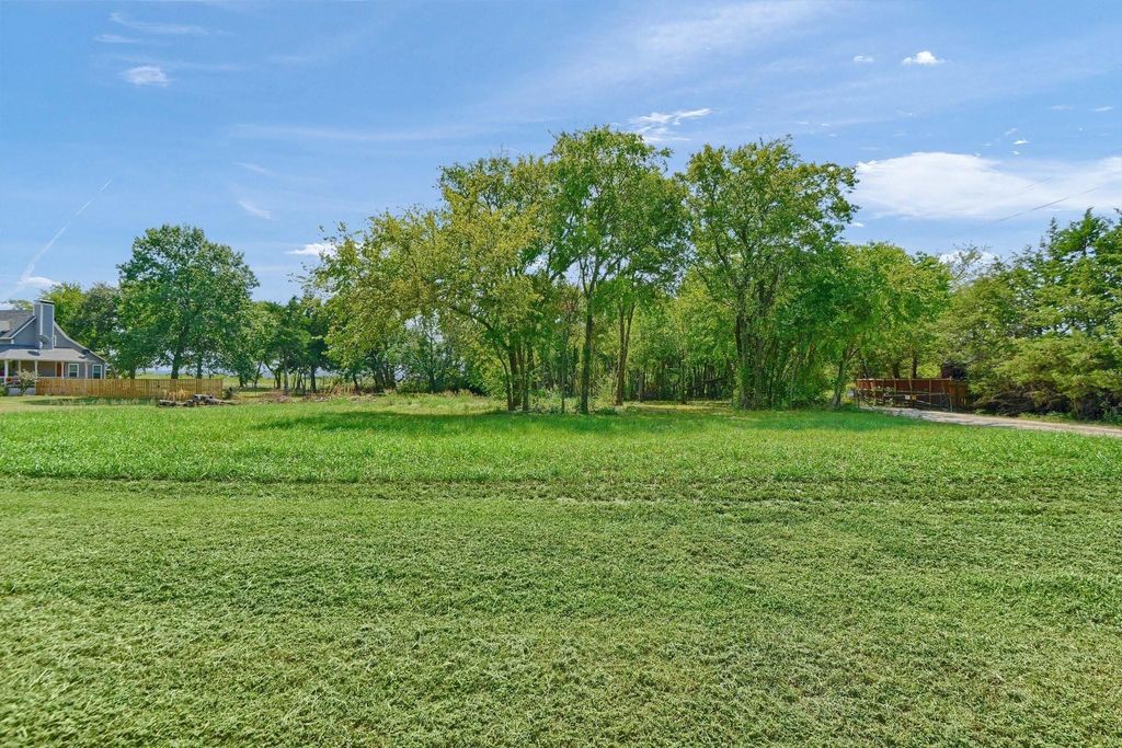 2524 Mountain Climb Road, Sherman, TX 75092