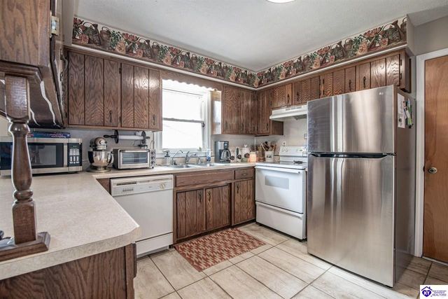 3645 Bardstown Road, Elizabethtown, KY 42701