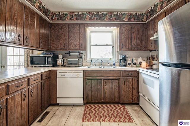 3645 Bardstown Road, Elizabethtown, KY 42701