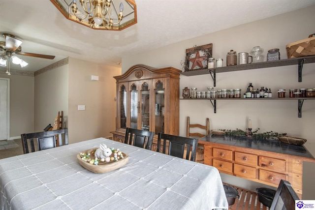 3645 Bardstown Road, Elizabethtown, KY 42701