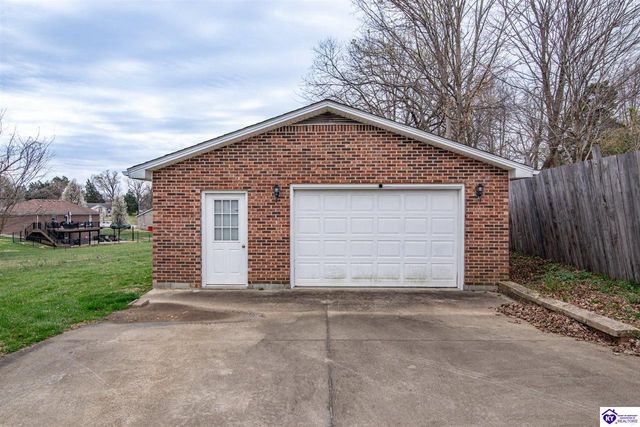 3645 Bardstown Road, Elizabethtown, KY 42701