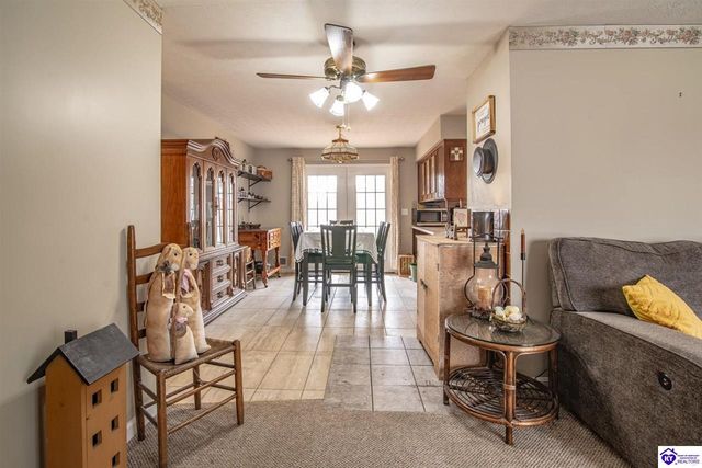 3645 Bardstown Road, Elizabethtown, KY 42701