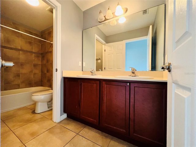 2352 LEVANTE COURT, Kissimmee, FL 34758