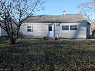 652 Ohio Ave., Mcdonald, OH 44437