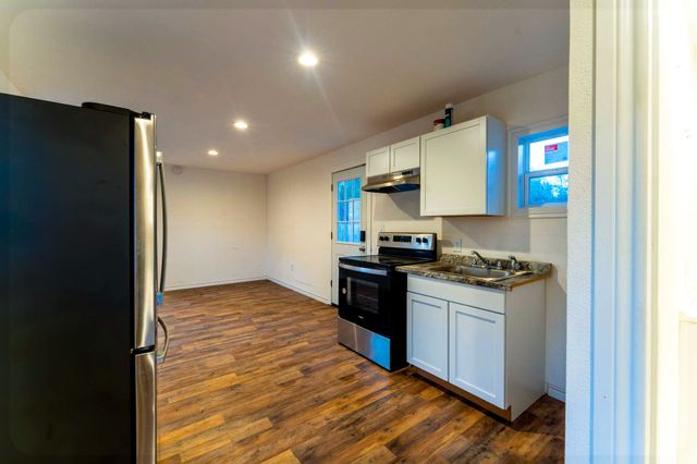 1315 Whitley Drive, Dallas, TX 75217