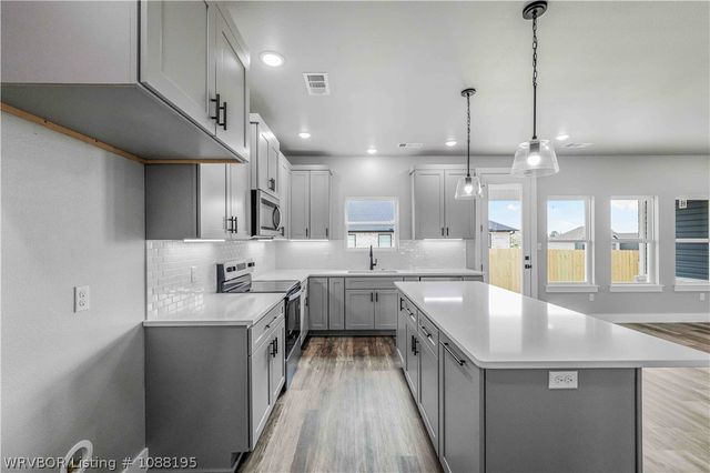 514 Waggoner Lane, Barling, AR 72923