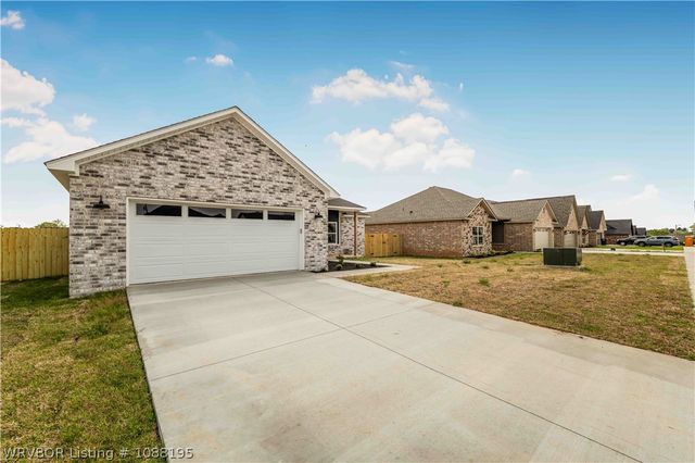 514 Waggoner Lane, Barling, AR 72923