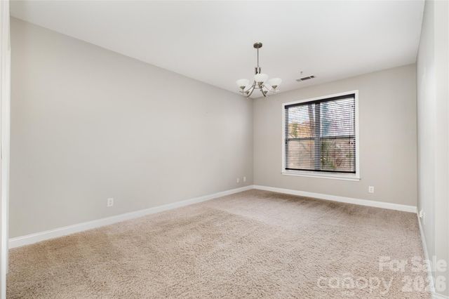 1000 E Woodlawn Road 217, Charlotte, NC 28209