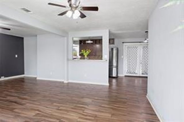 1311 Gary Avenue, Pasadena, TX 77502