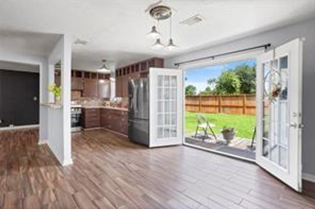 1311 Gary Avenue, Pasadena, TX 77502