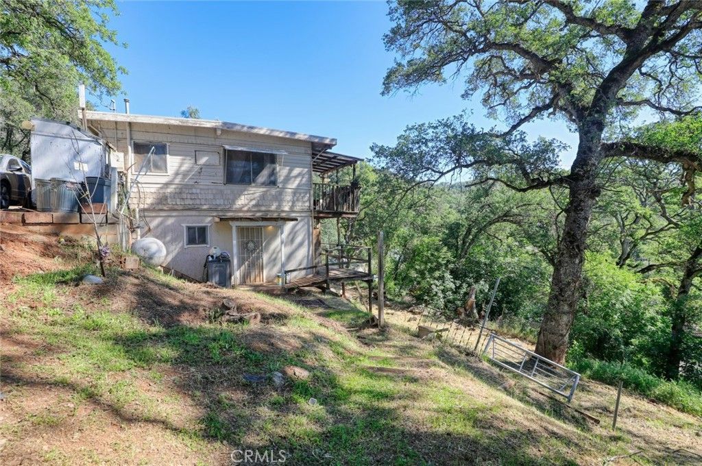 Image 1 of property listing at 12637 Lakeview, Clearlake Oaks, CA 95423