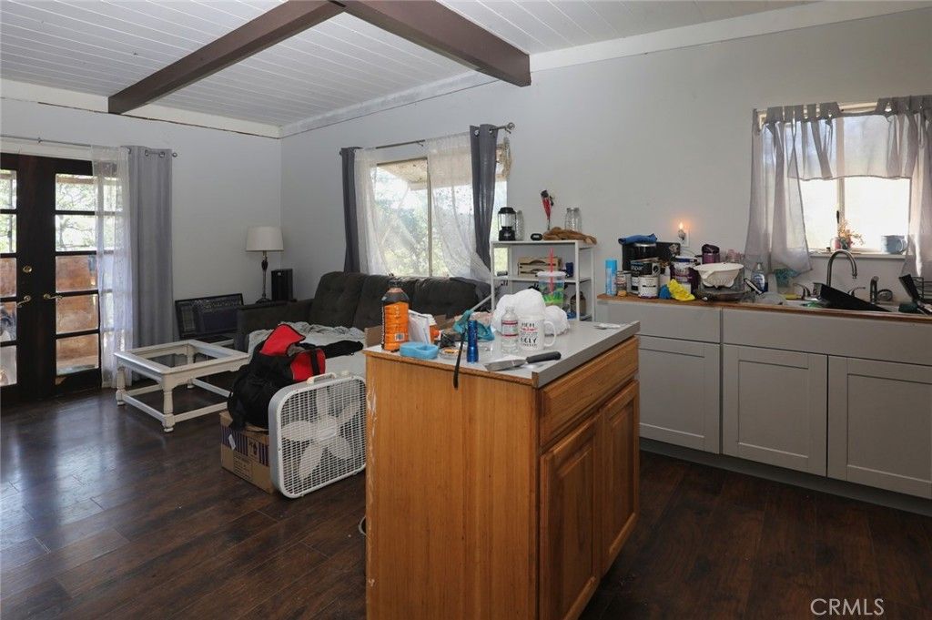 Image 11 of property listing at 12637 Lakeview, Clearlake Oaks, CA 95423