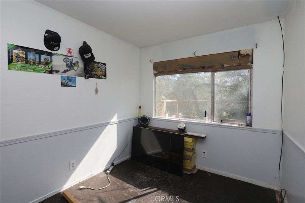 Image 14 of property listing at 12637 Lakeview, Clearlake Oaks, CA 95423