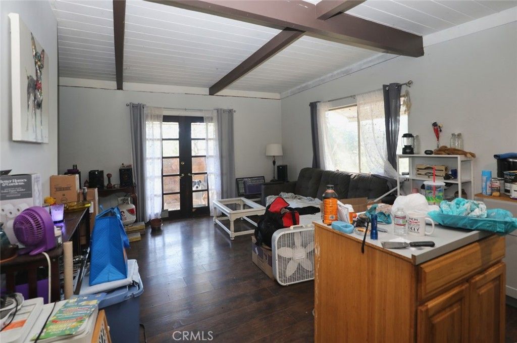 Image 6 of property listing at 12637 Lakeview, Clearlake Oaks, CA 95423