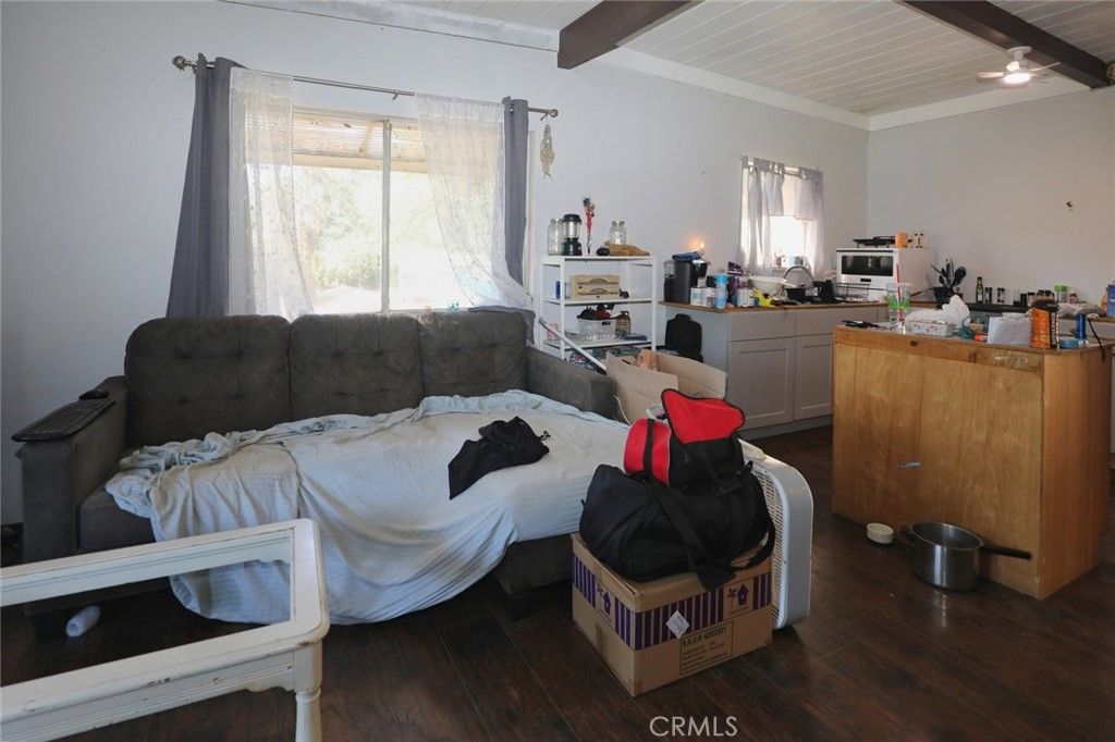 Image 9 of property listing at 12637 Lakeview, Clearlake Oaks, CA 95423