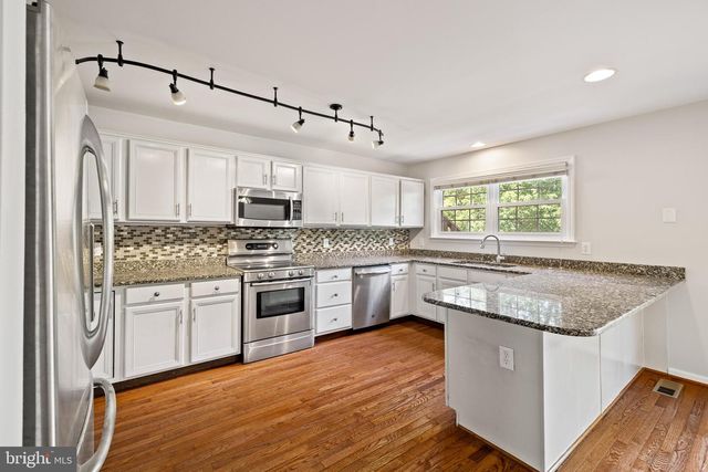 203 PRINCETON CIR, Newtown Square, PA 19073