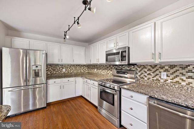 203 PRINCETON CIR, Newtown Square, PA 19073