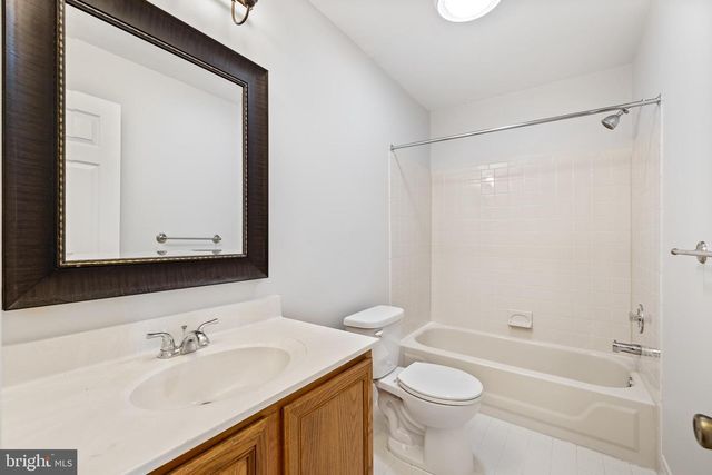 203 PRINCETON CIR, Newtown Square, PA 19073