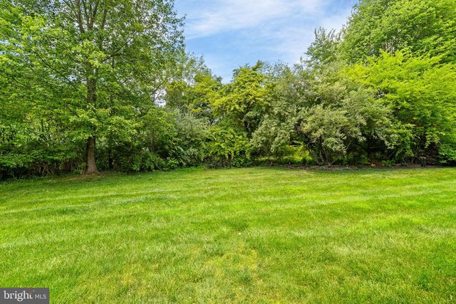 203 PRINCETON CIR, Newtown Square, PA 19073