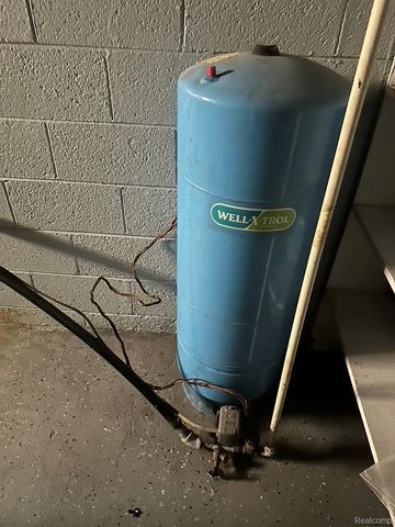 23443 Donaldson Street, Clinton Charter Township, MI 48035