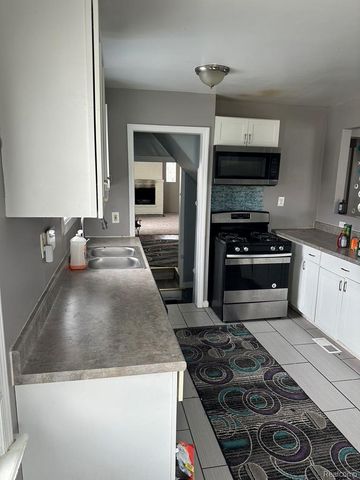 23443 Donaldson Street, Clinton Charter Township, MI 48035