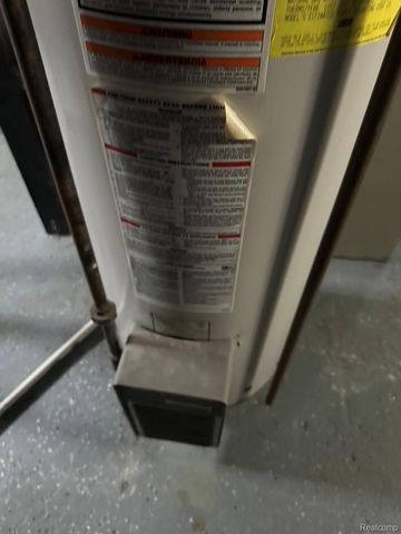 23443 Donaldson Street, Clinton Charter Township, MI 48035