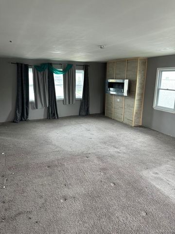 23443 Donaldson Street, Clinton Charter Township, MI 48035