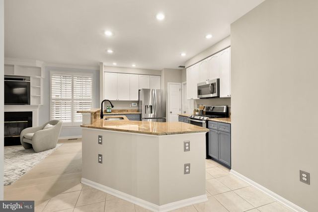 6357 ALDERMAN DR, Alexandria, VA 22315