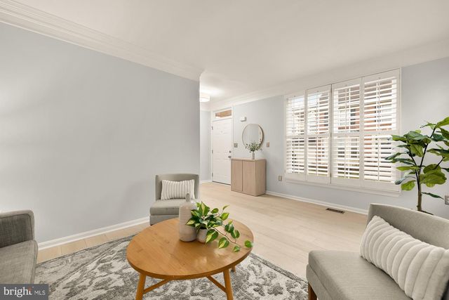 6357 ALDERMAN DR, Alexandria, VA 22315